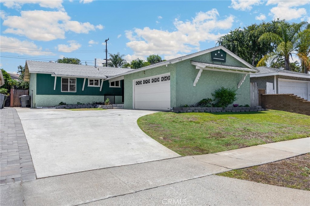 350 E Olive Avenue