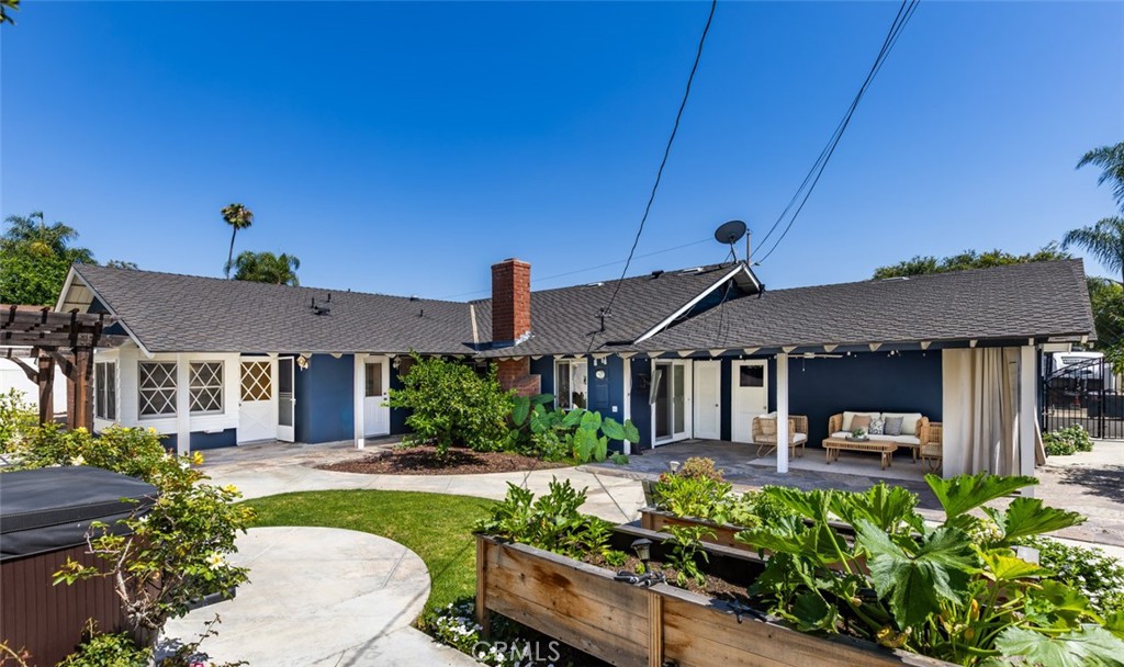 2119 E Denise Avenue