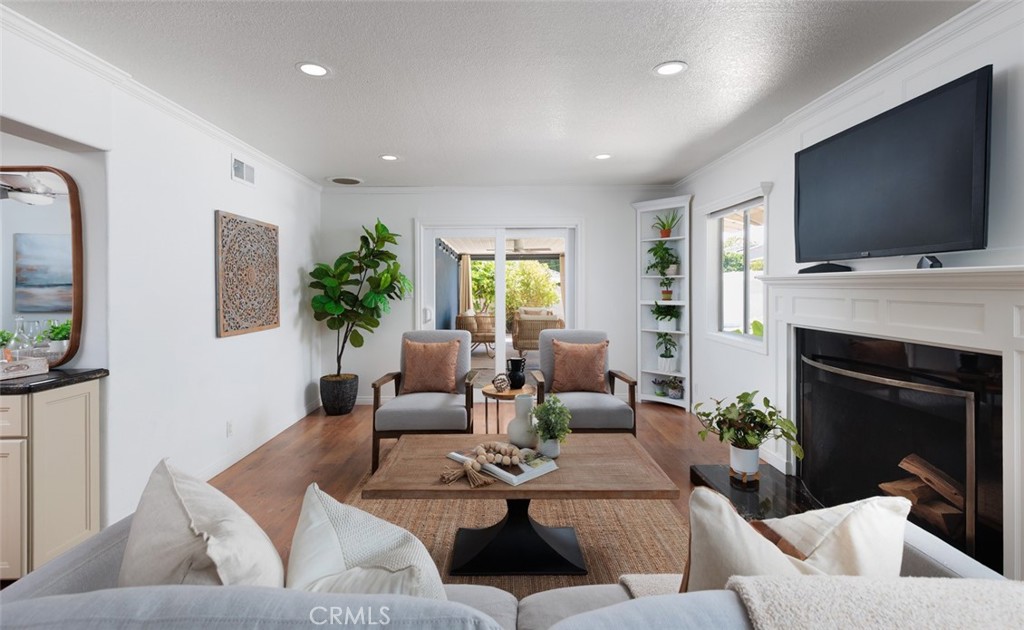 2119 E Denise Avenue