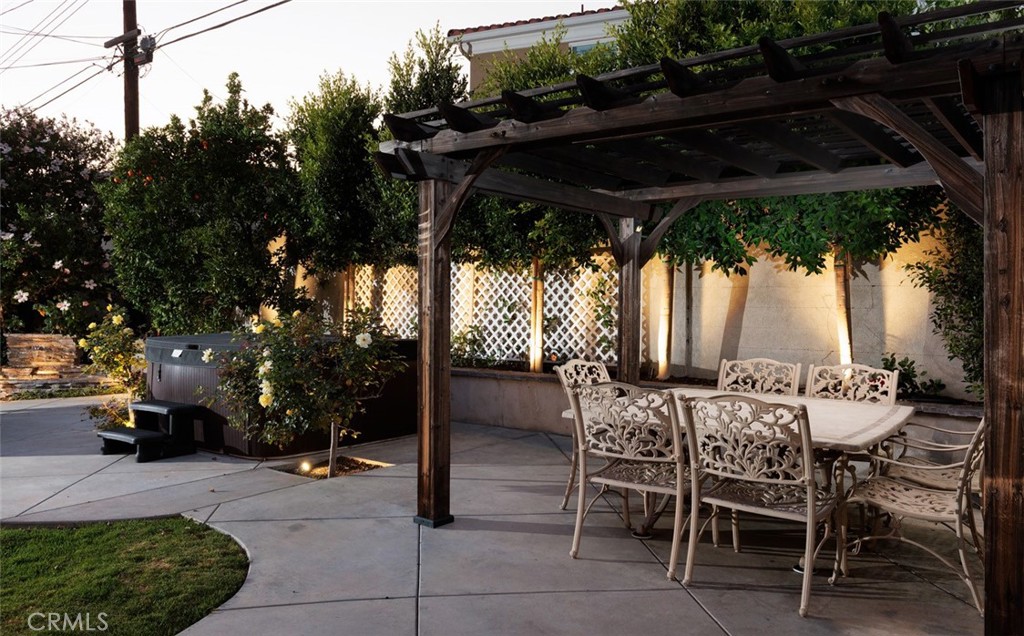 2119 E Denise Avenue