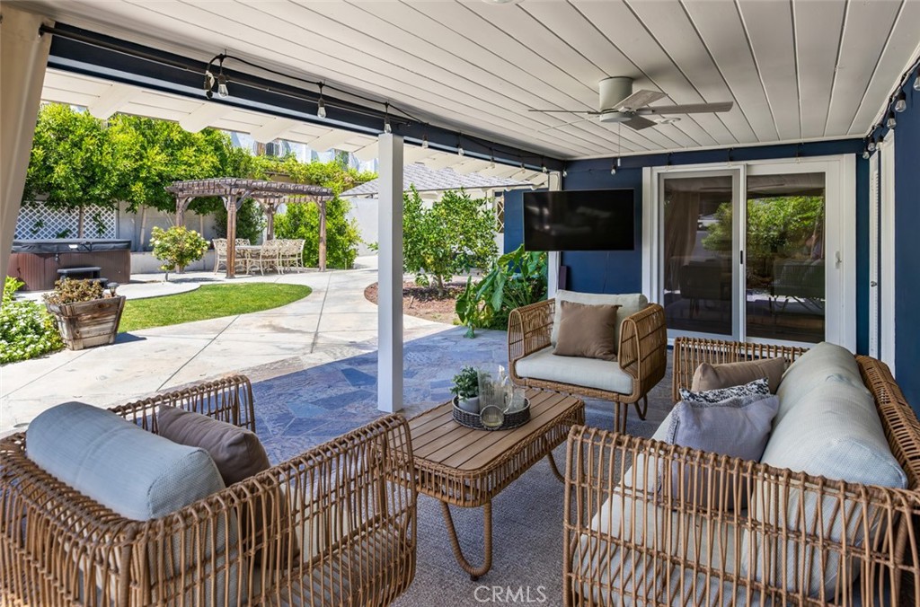 2119 E Denise Avenue