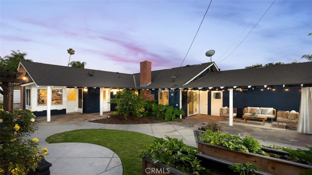 2119 E Denise Avenue