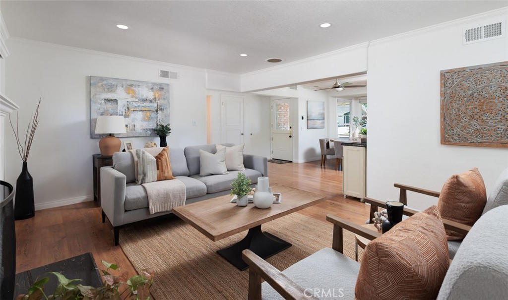 2119 E Denise Avenue