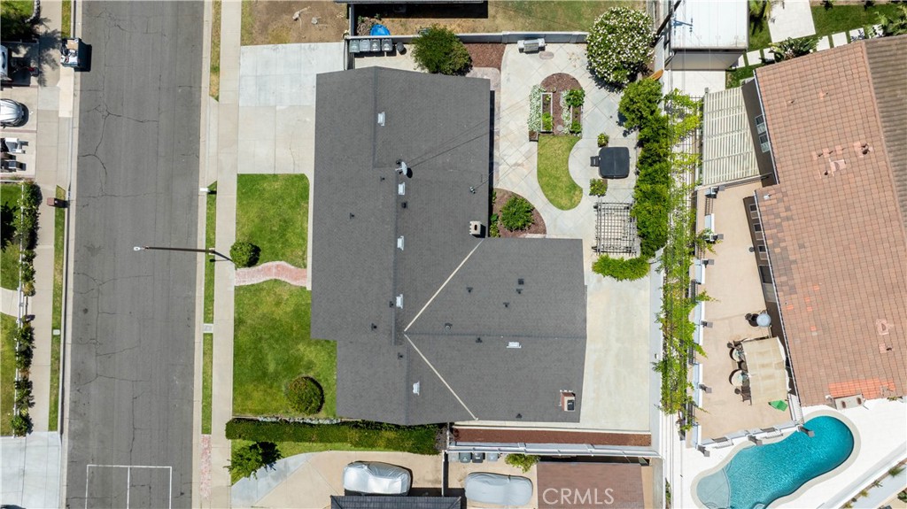 2119 E Denise Avenue