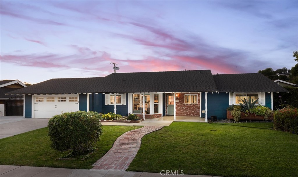 2119 E Denise Avenue