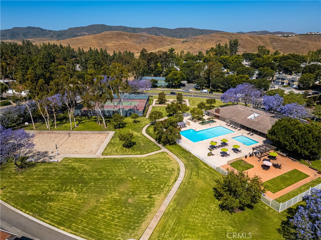 23261 Caminito Andreta 66