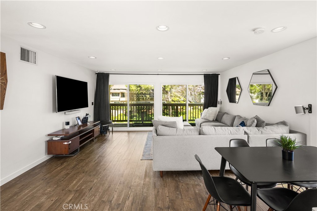 23261 Caminito Andreta 66