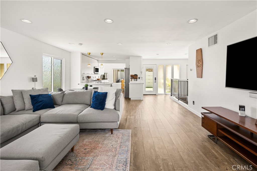 23261 Caminito Andreta 66