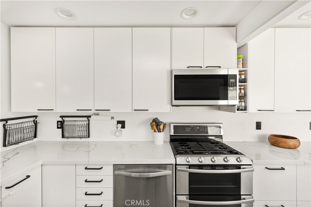 23261 Caminito Andreta 66