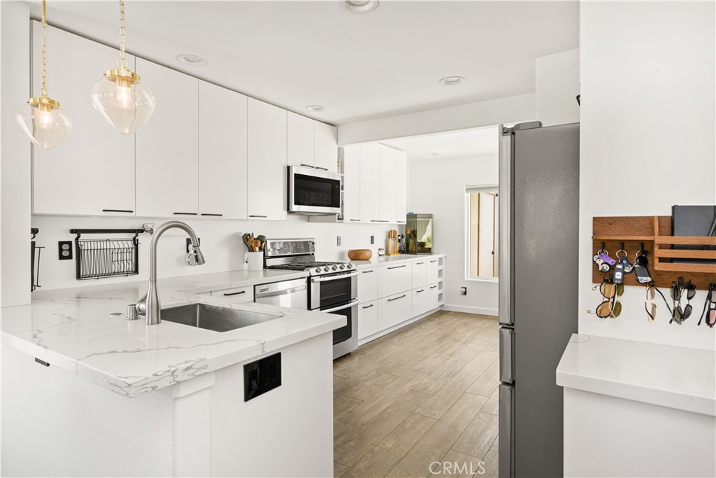 23261 Caminito Andreta 66