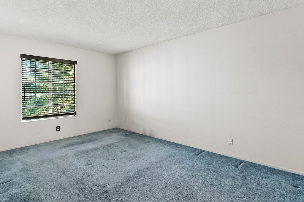 3611 S Bear Street K