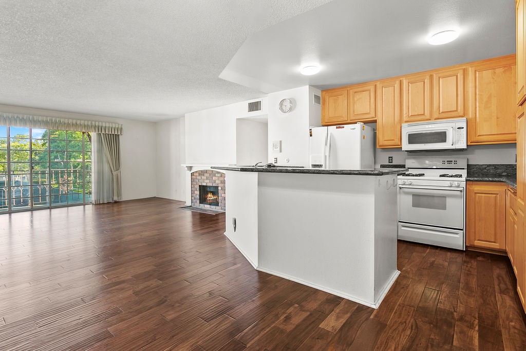 3611 S Bear Street K