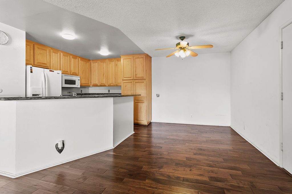 3611 S Bear Street K