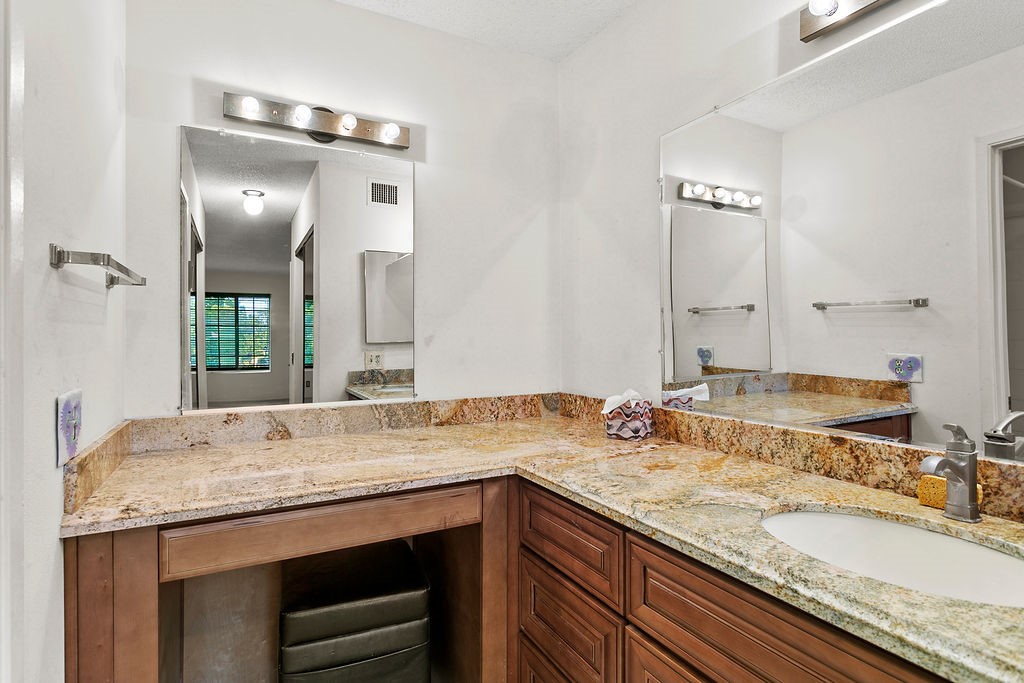 3611 S Bear Street K