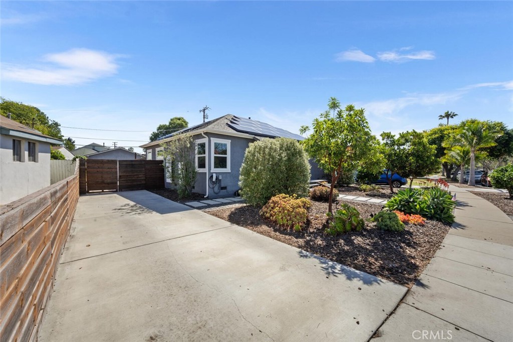 4513 East Cervato Street