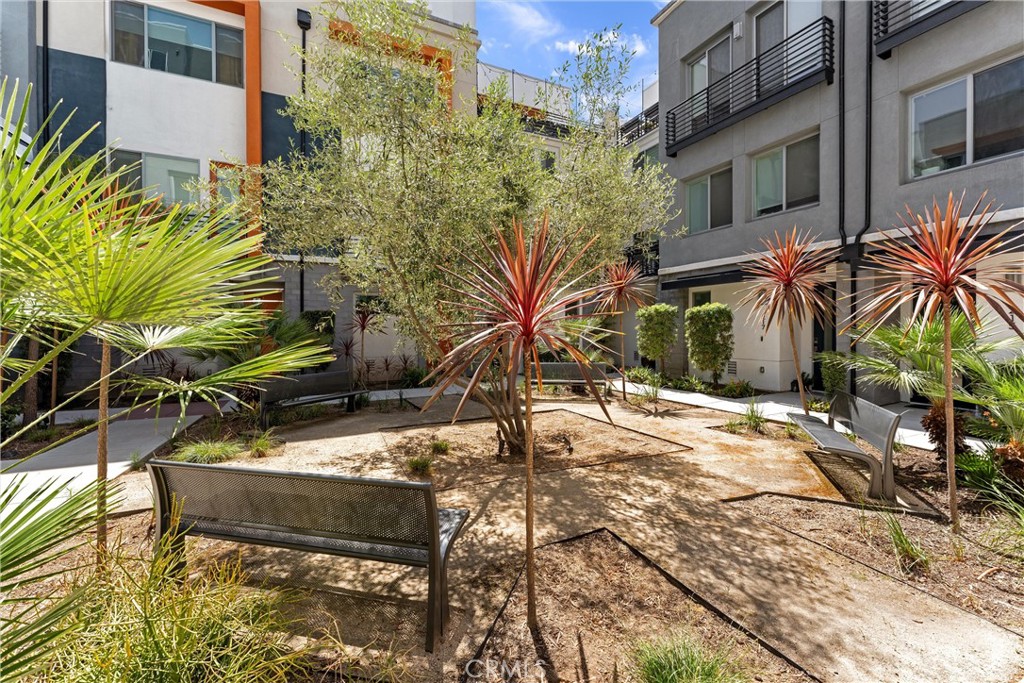 206 Alamo Court