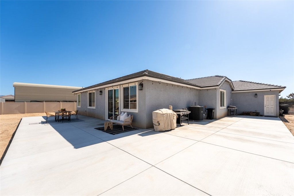 7135 Crockett Avenue