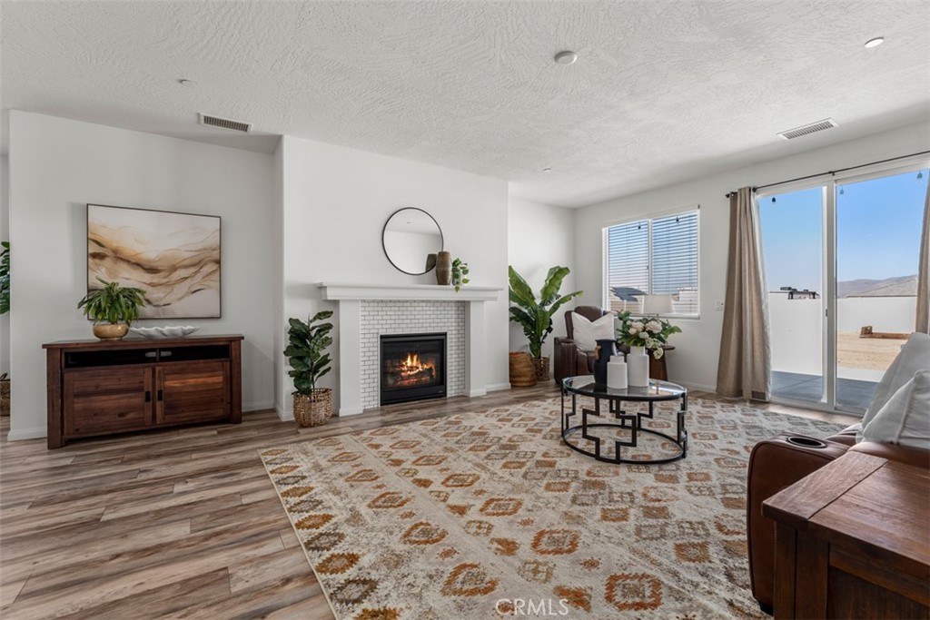 7135 Crockett Avenue