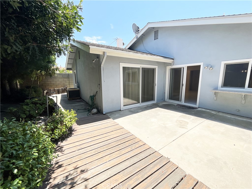 4349 Candleberry