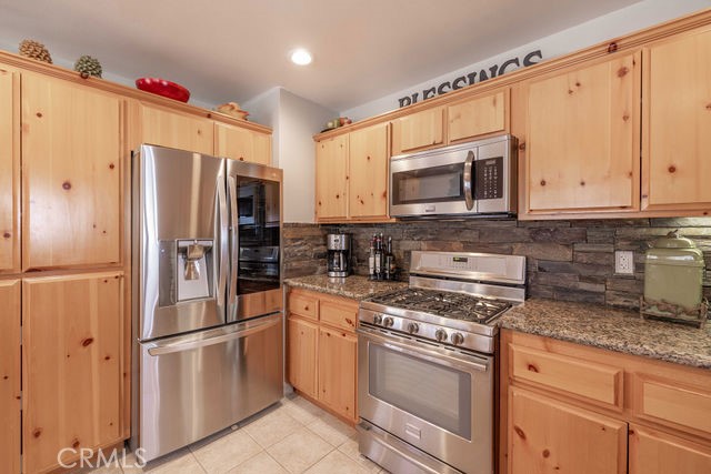 1332 La Crescenta Dr.