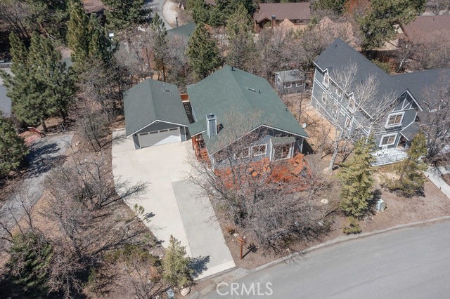 1332 La Crescenta Dr.