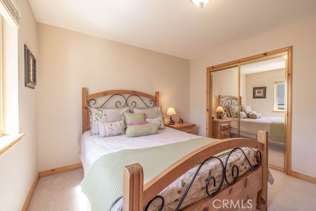 1332 La Crescenta Dr.