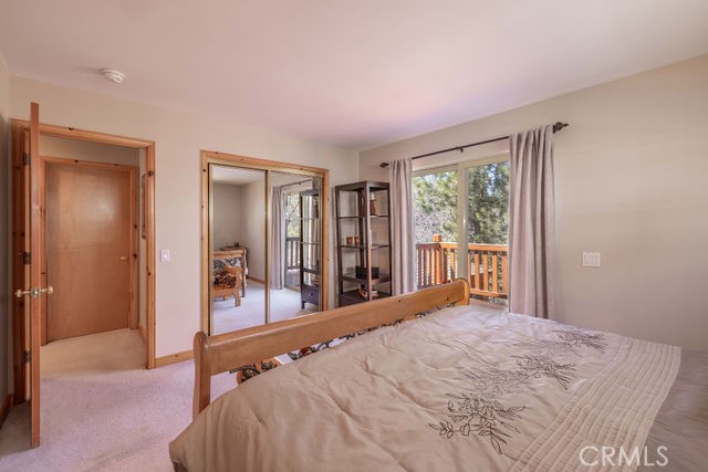 1332 La Crescenta Dr.