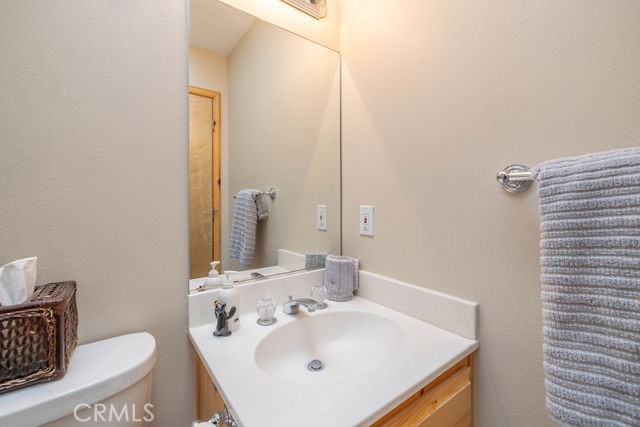 1332 La Crescenta Dr.