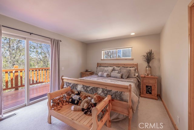 1332 La Crescenta Dr.