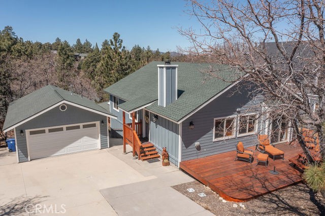 1332 La Crescenta Dr.