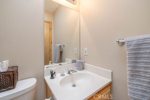 1332 La Crescenta Dr.