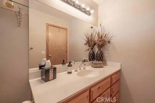 1332 La Crescenta Dr.