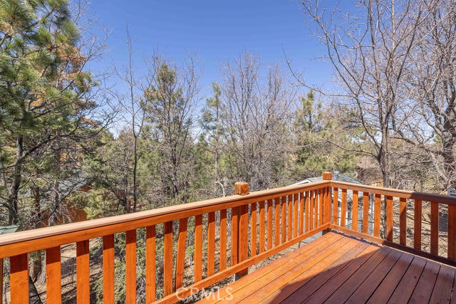 1332 La Crescenta Dr.