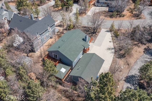 1332 La Crescenta Dr