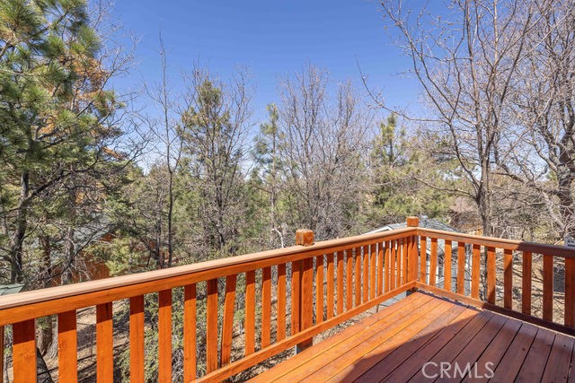 1332 La Crescenta Dr