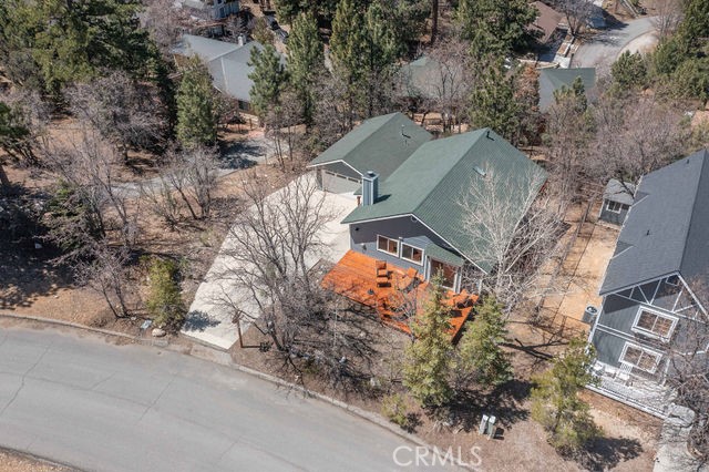 1332 La Crescenta Dr
