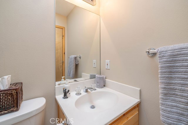 1332 La Crescenta Dr