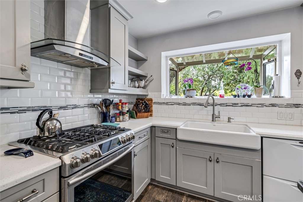 5729 Grandview Avenue