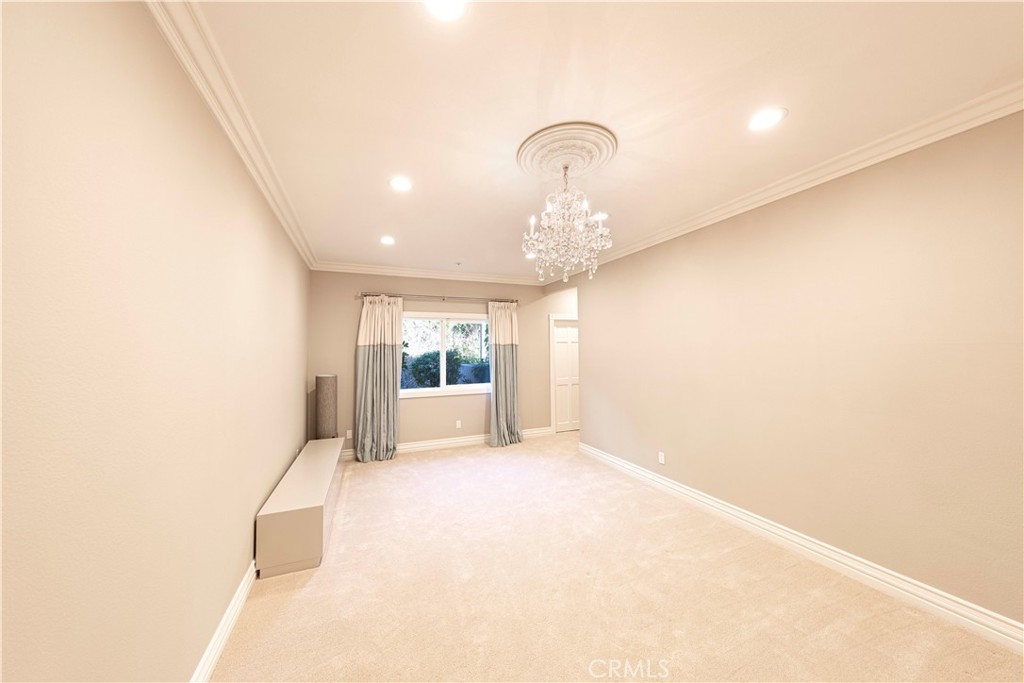 185 S Trish Court