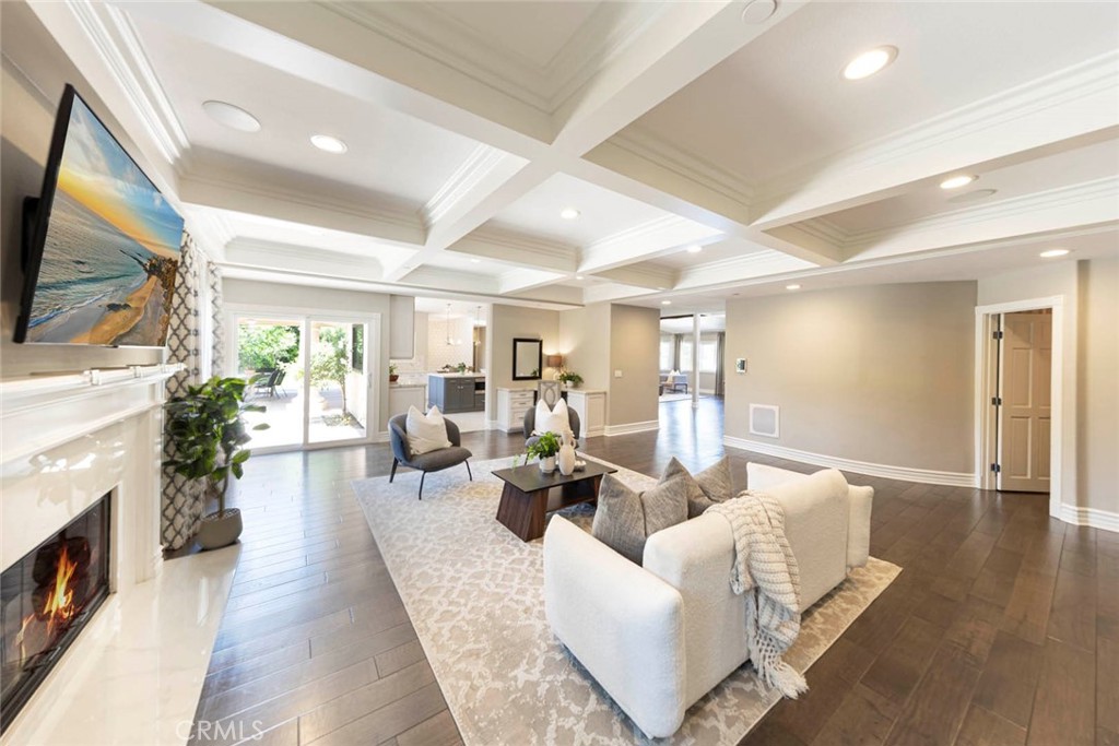 185 S Trish Court