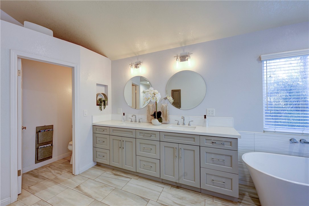 6122 Amberdale Drive