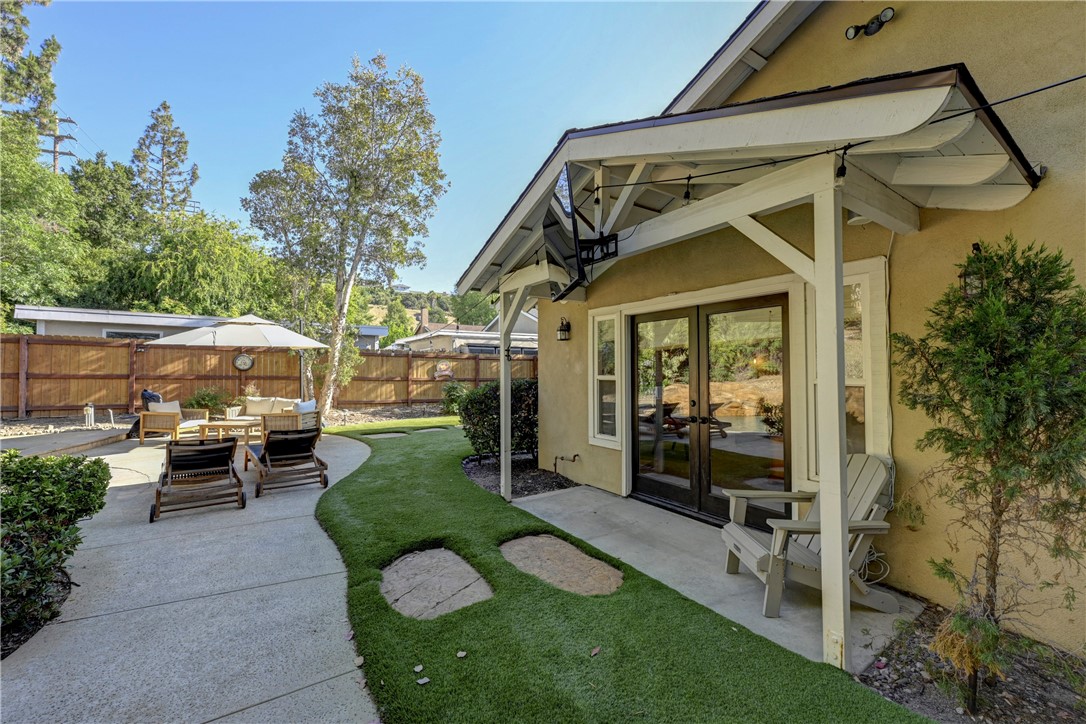 6122 Amberdale Drive