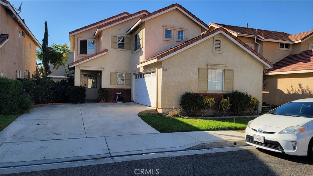 868 Pathfinder Way