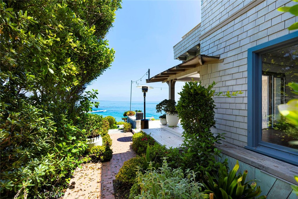 1051 Marine Drive