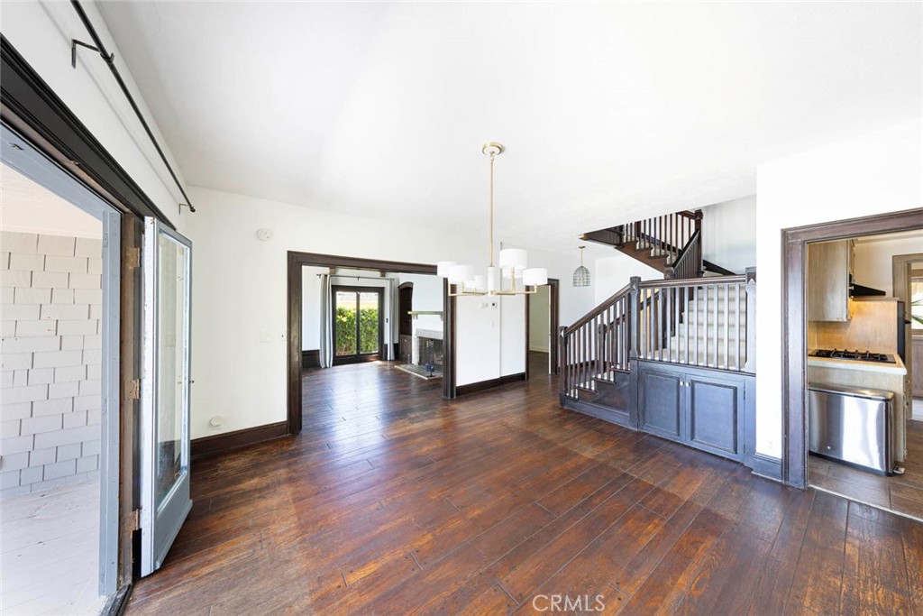 1051 Marine Drive