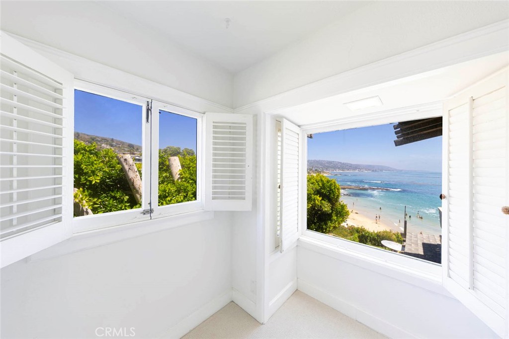 1051 Marine Drive
