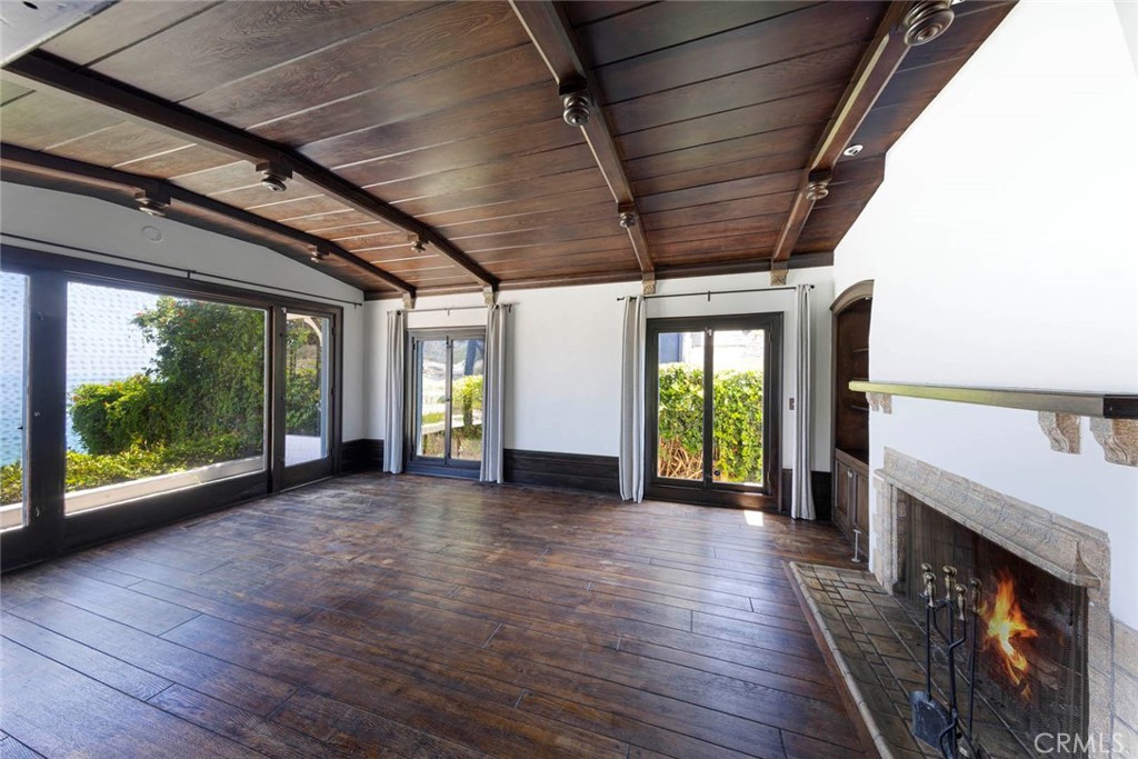 1051 Marine Drive