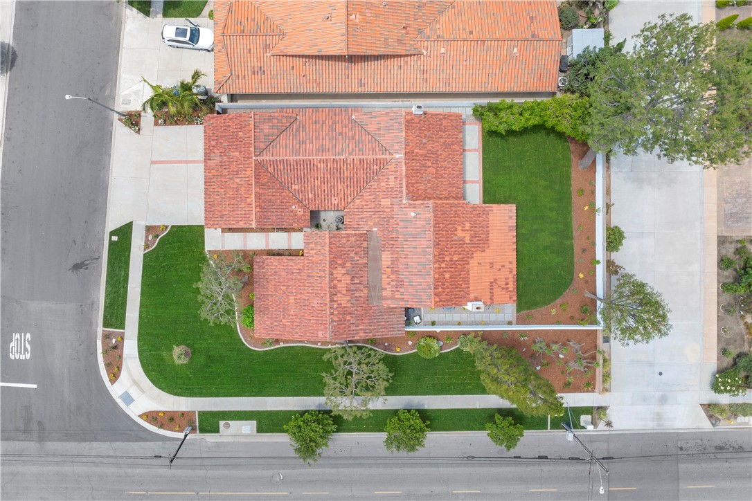 10501 Bellman Ave