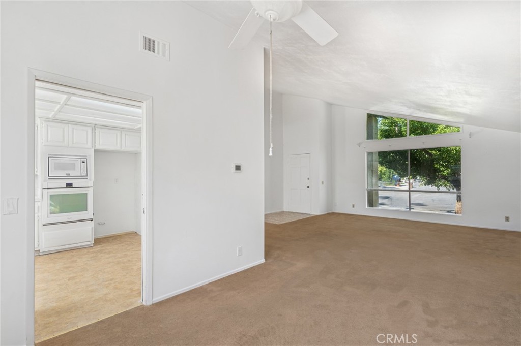 6890 E Georgetown Circle