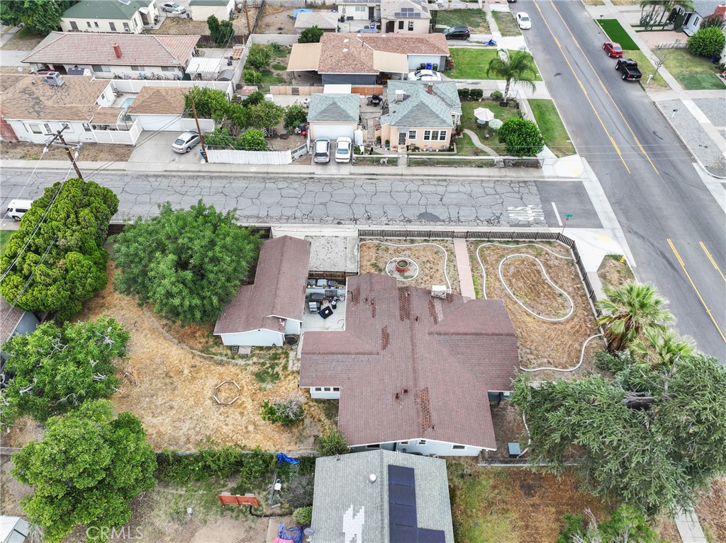 2696 N Sierra Way